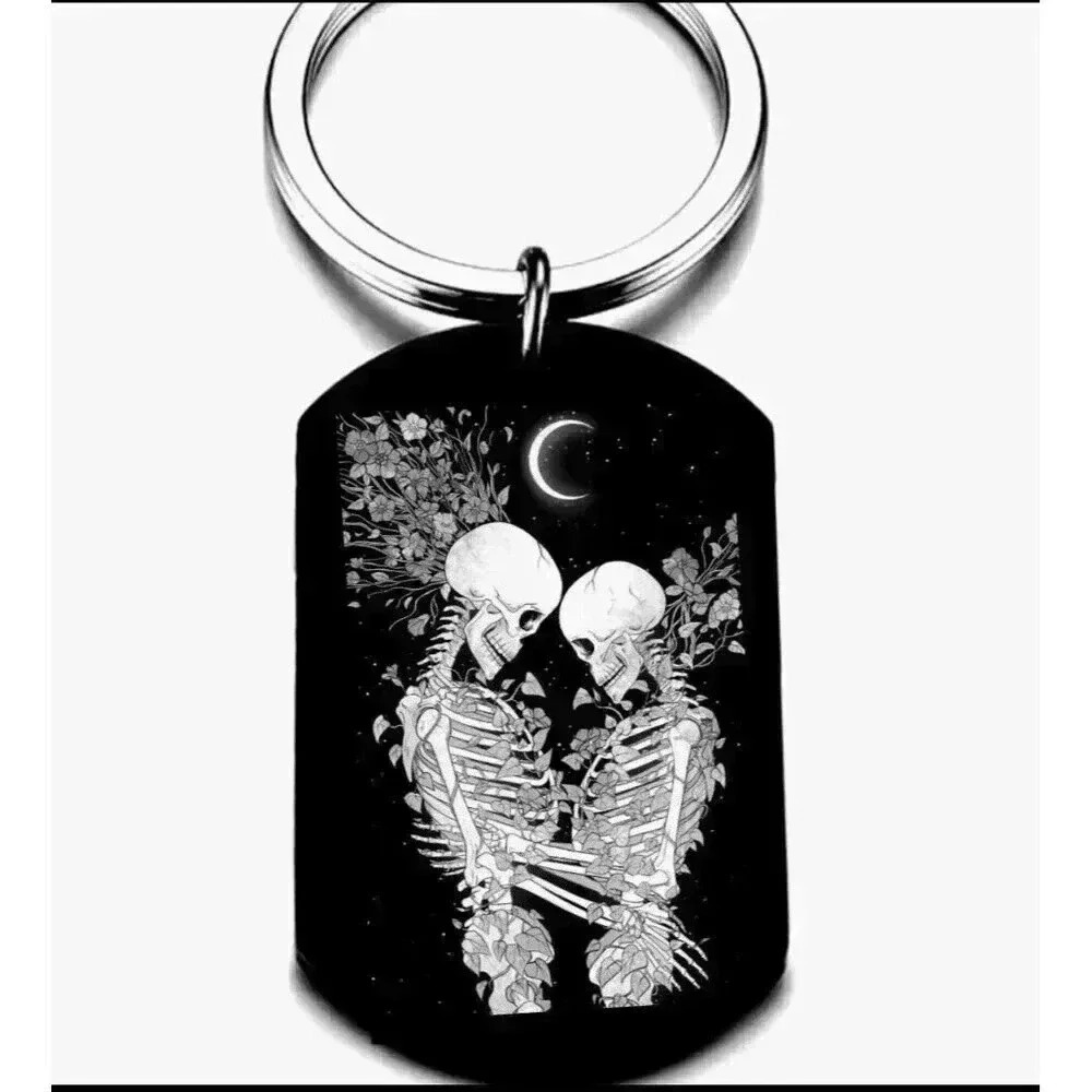 Skelton Lovers Love Moon Hot Art Keychain